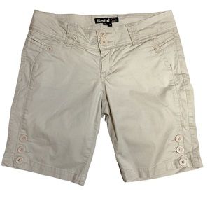 Rewind  Juniors Size 9 Khaki Shorts